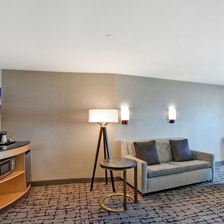 Doubletree By Hilton Baton Rouge Hotel Bagian luar foto