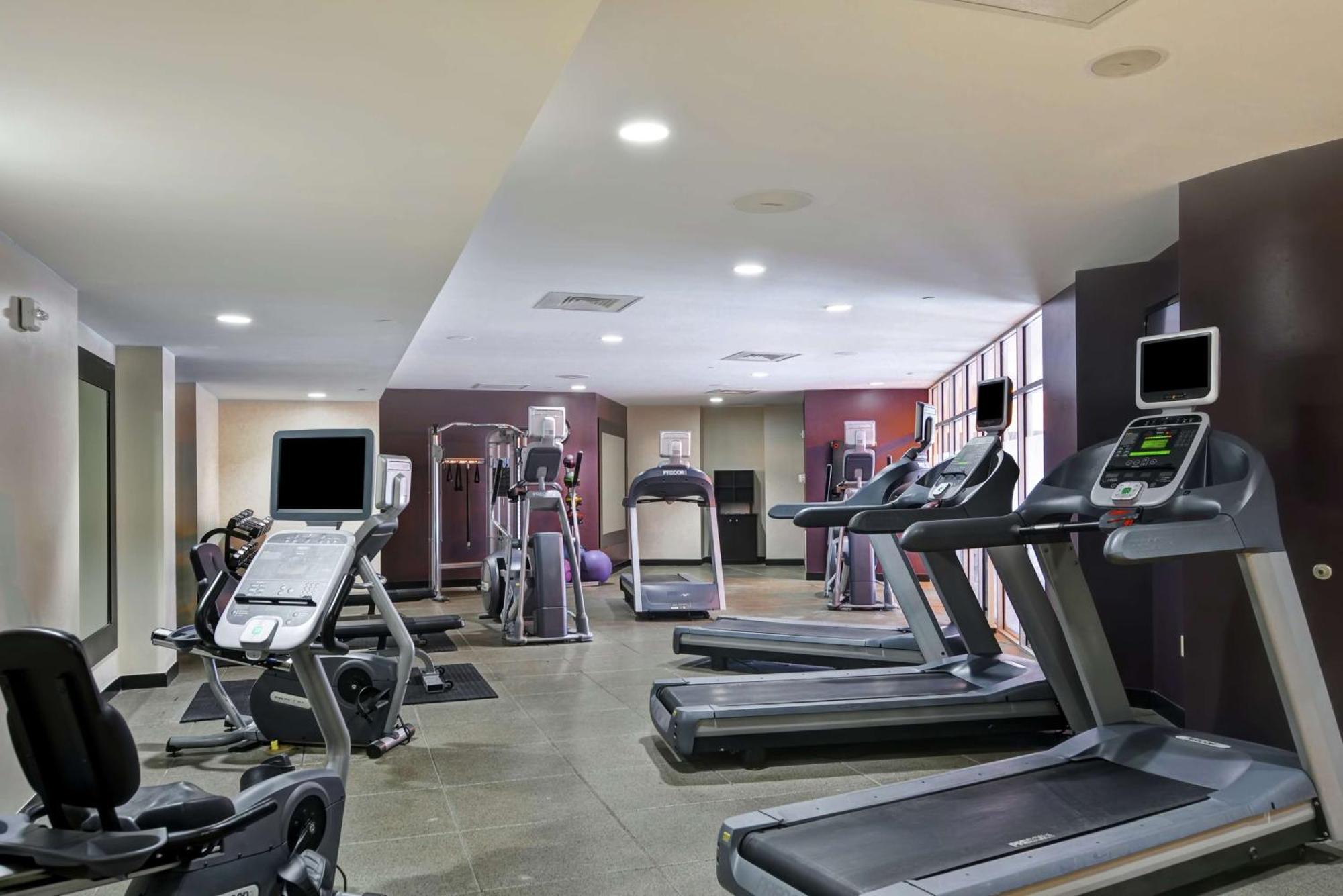 Doubletree By Hilton Baton Rouge Hotel Bagian luar foto