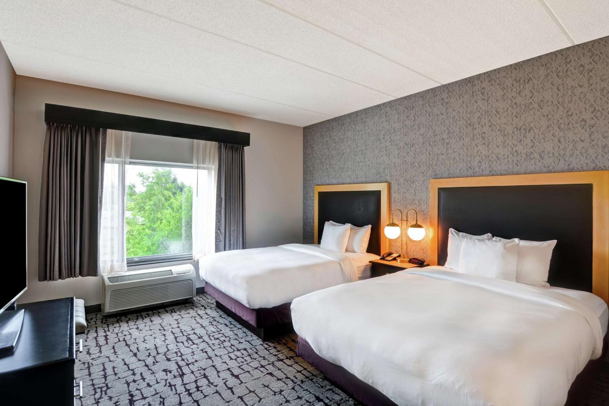 Doubletree By Hilton Baton Rouge Hotel Bagian luar foto