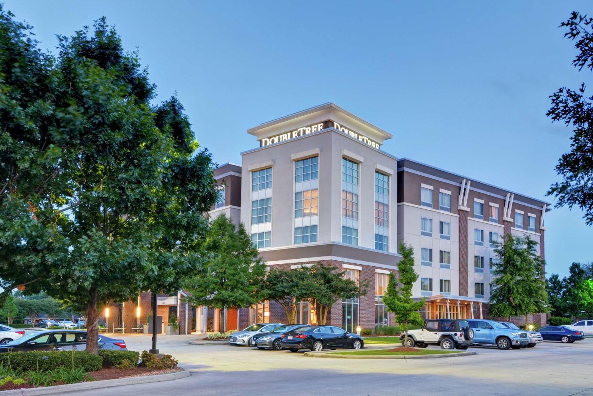 Doubletree By Hilton Baton Rouge Hotel Bagian luar foto